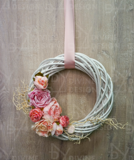 Jarní věnec na dveře - pivoňky s větvičkou