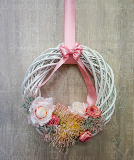 Jarní věnec na dveře - růže