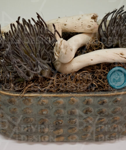 Květinová dekorace na stůl - antik